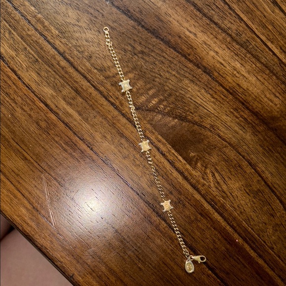 retail 590 Celine Gold 18k gold plated Bracelet - Picture 3 of 4